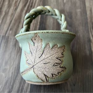 Linda Martin Vintage Ceramic Basket Sand Glazed Leaf Design Hand Turned Pottery